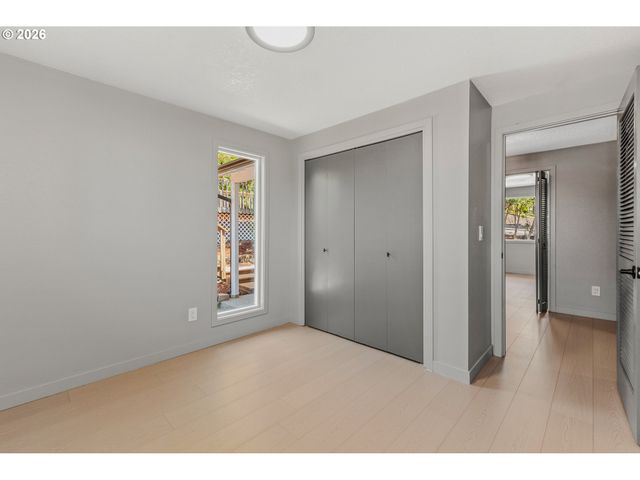 8318 Se MIDDLE Way, Vancouver, WA 98664