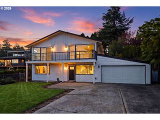 8318 Se MIDDLE Way, Vancouver, WA 98664