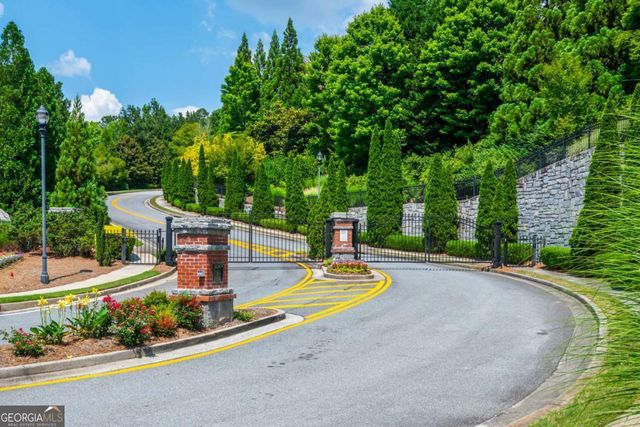 7265 Glisten Avenue 132, Atlanta, GA 30328