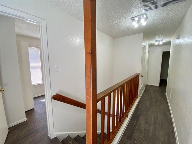 407 E 30th ST B, Austin, TX 78705