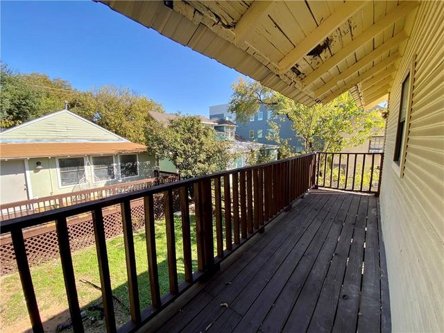 407 E 30th ST B, Austin, TX 78705