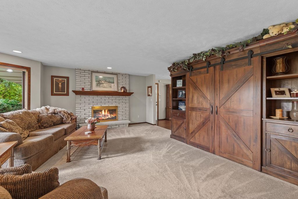 10815 E 48th Ave, Spokane Valley, WA 99206 photo 4