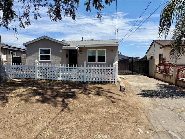 220 N Orange Avenue, Azusa, CA 91702
