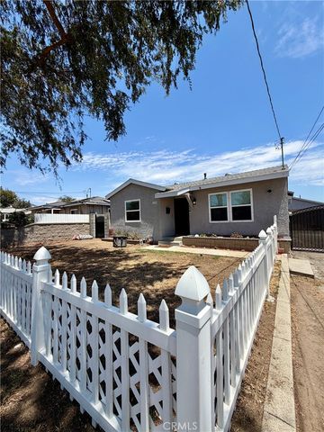 220 N Orange Avenue, Azusa, CA 91702