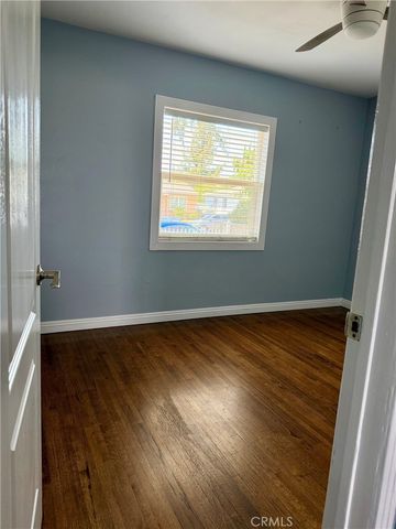 220 N Orange Avenue, Azusa, CA 91702