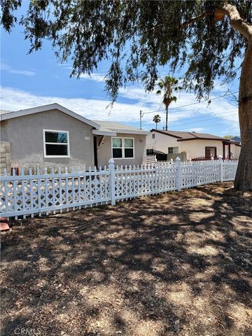 220 N Orange Avenue, Azusa, CA 91702