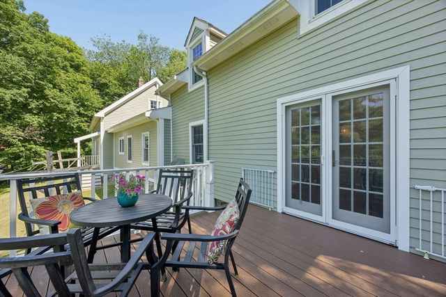30 Lincoln Street, Hopkinton, MA 01748