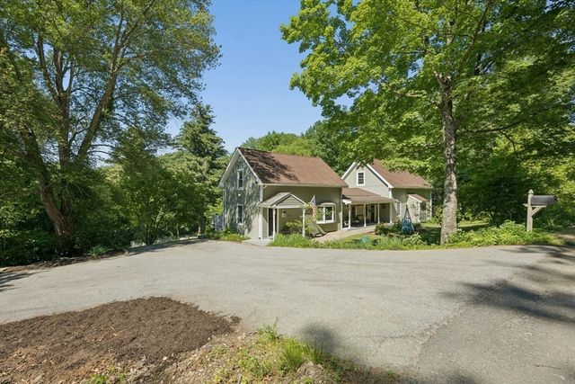30 Lincoln Street, Hopkinton, MA 01748