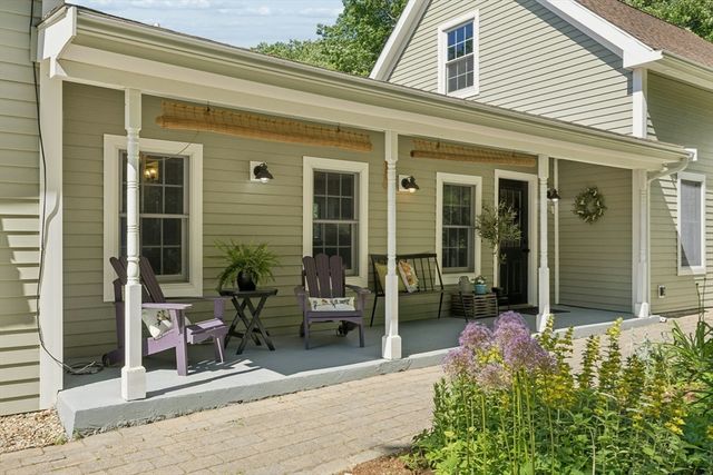 30 Lincoln Street, Hopkinton, MA 01748