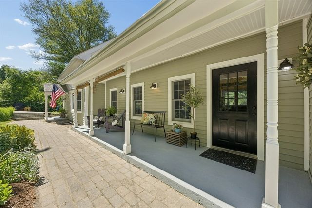30 Lincoln Street, Hopkinton, MA 01748