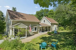 30 Lincoln Street, Hopkinton, MA 01748