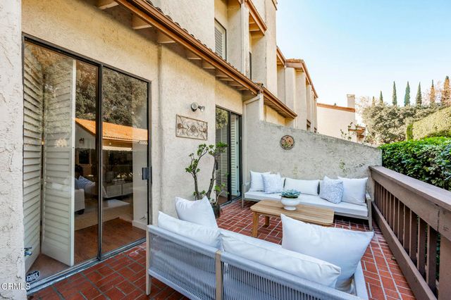 3237 La Encina Way, Pasadena, CA 91107