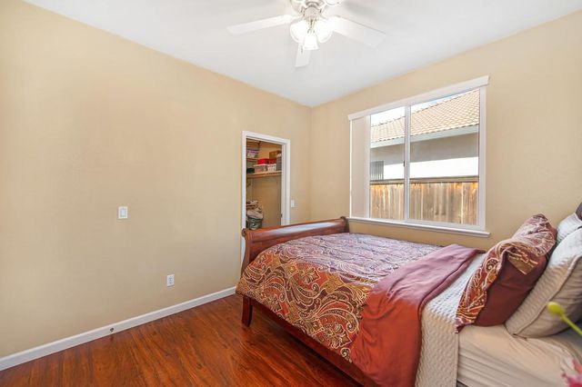 9535 Clarke Farms Rd, Elk Grove, CA 95624