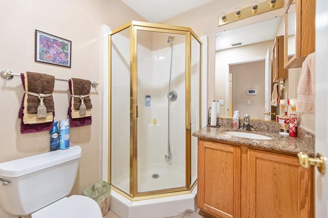 9535 Clarke Farms Rd, Elk Grove, CA 95624