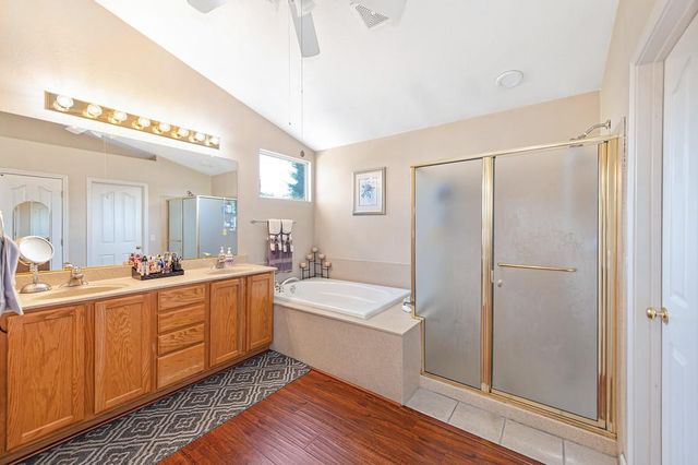 9535 Clarke Farms Rd, Elk Grove, CA 95624