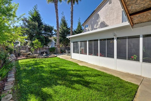 9535 Clarke Farms Rd, Elk Grove, CA 95624