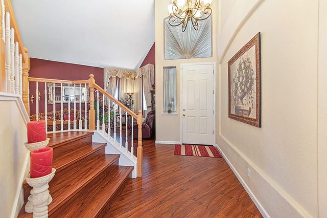 9535 Clarke Farms Rd, Elk Grove, CA 95624