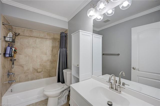 13103 Regent CIR, Fort Myers, FL 33966