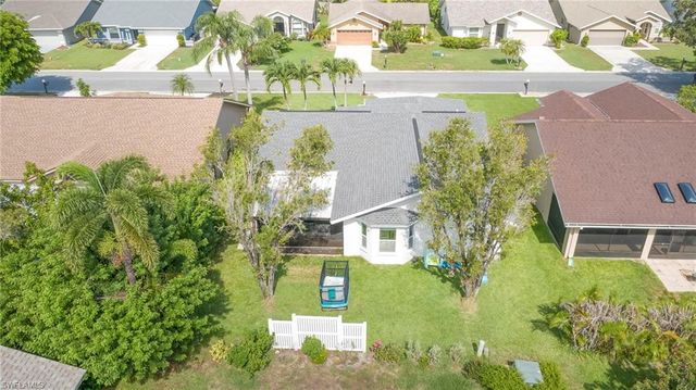 13103 Regent CIR, Fort Myers, FL 33966