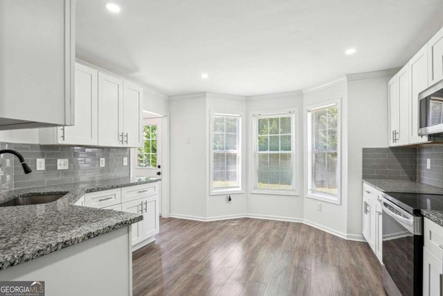 10423 Commons Crossing, Jonesboro, GA 30238