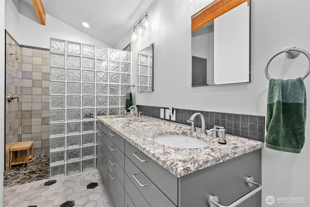 31823 S Bridge Way NE, Poulsbo, WA 98370