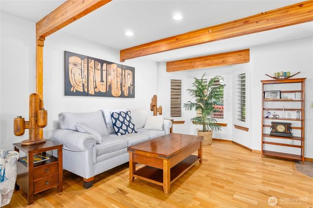 31823 S Bridge Way NE, Poulsbo, WA 98370