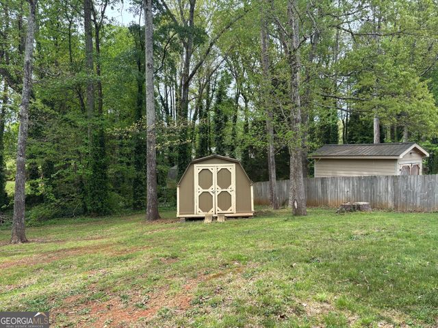 4961 Brownwood Drive, Powder Springs, GA 30127