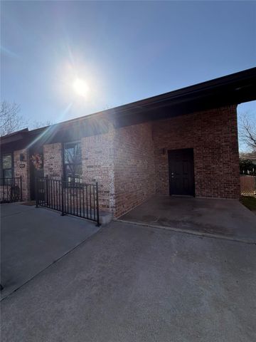 6010 Waycross DR, Austin, TX 78745