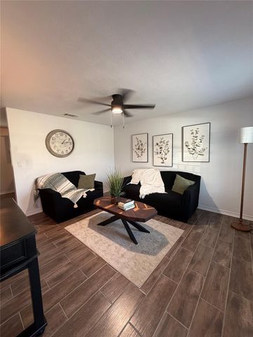 6010 Waycross DR, Austin, TX 78745