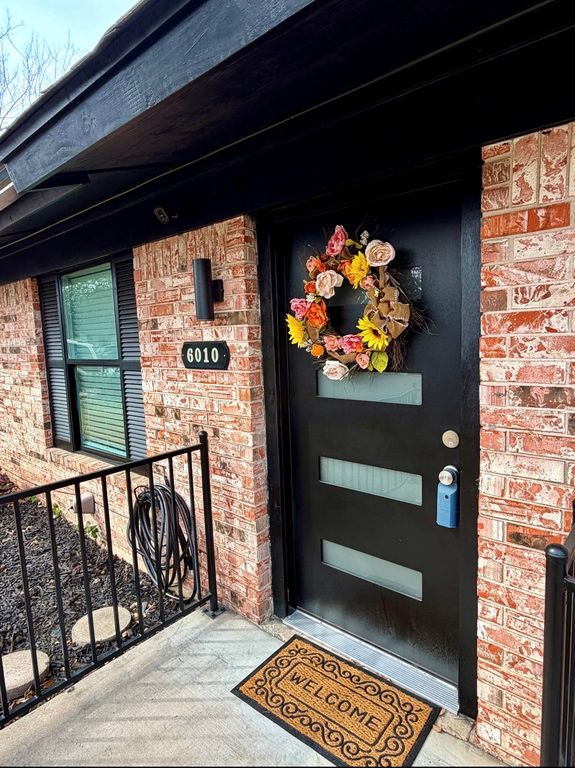 6010 Waycross DR, Austin, TX 78745