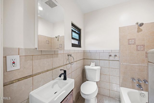 50 S Parkwood Avenue, Pasadena, CA 91107