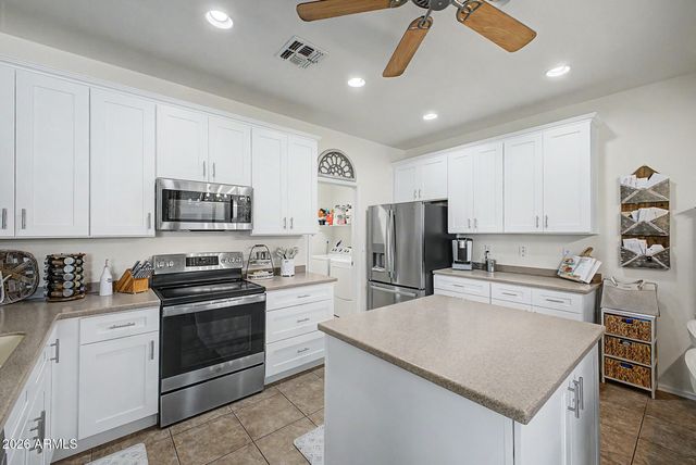 42605 W ROSALIA Drive, Maricopa, AZ 85138