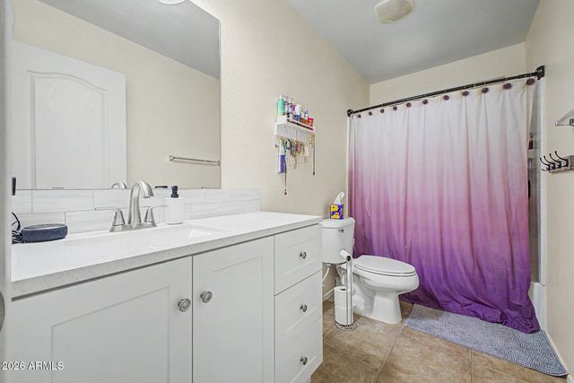 42605 W ROSALIA Drive, Maricopa, AZ 85138