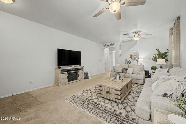 42605 W ROSALIA Drive, Maricopa, AZ 85138