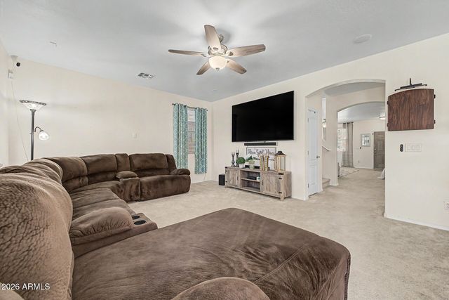 42605 W ROSALIA Drive, Maricopa, AZ 85138