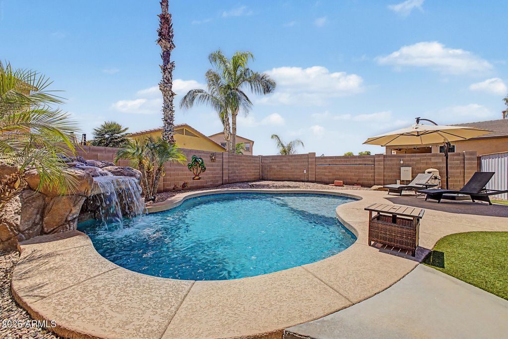 42605 W ROSALIA Drive, Maricopa, AZ 85138