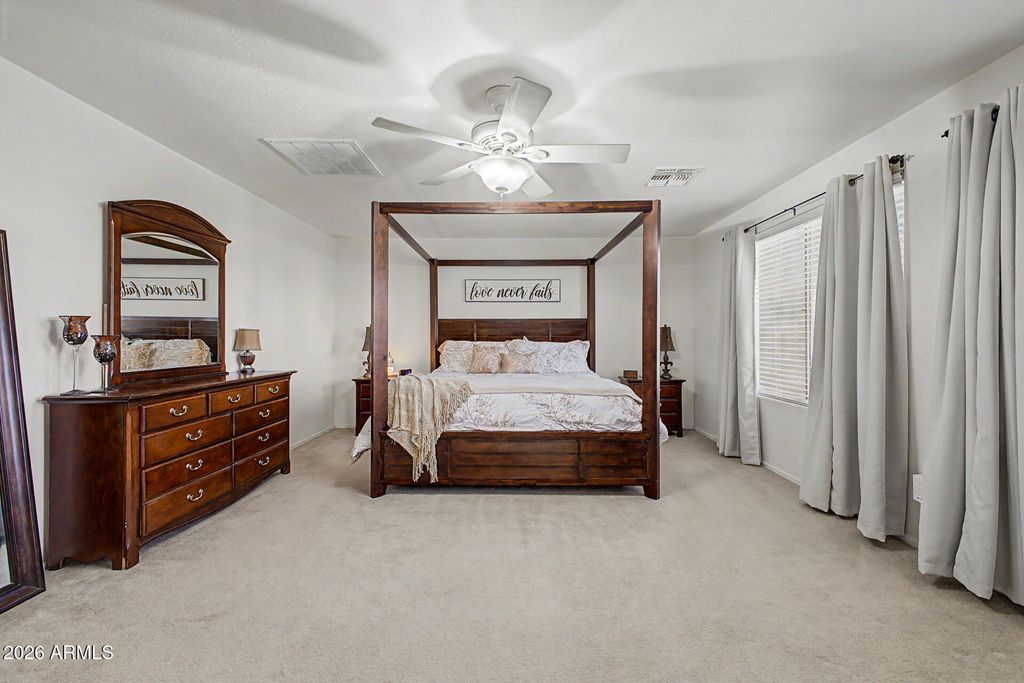 Image 16 of property listing at 42605 W ROSALIA Drive, Maricopa, AZ 85138