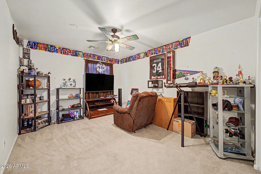 Image 23 of property listing at 42605 W ROSALIA Drive, Maricopa, AZ 85138