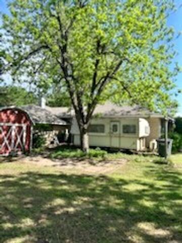8 Burk Way, Del City, OK 73115