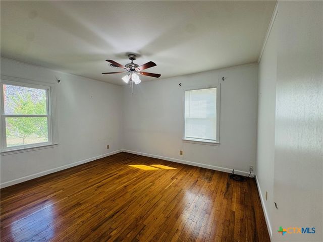 302 N 28th Street, Gatesville, TX 76528