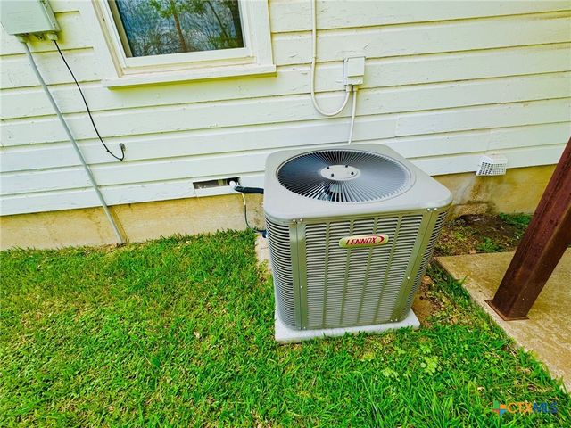 302 N 28th Street, Gatesville, TX 76528