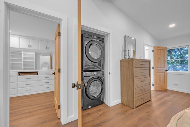 335 Salisbury St, Worcester, MA 01609