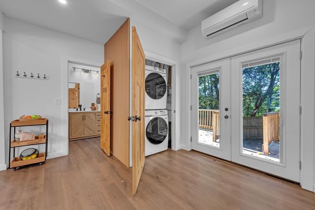 335 Salisbury St, Worcester, MA 01609