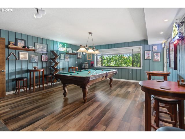 9870 Se FRENCH ACRES Dr, Happy Valley, OR 97086