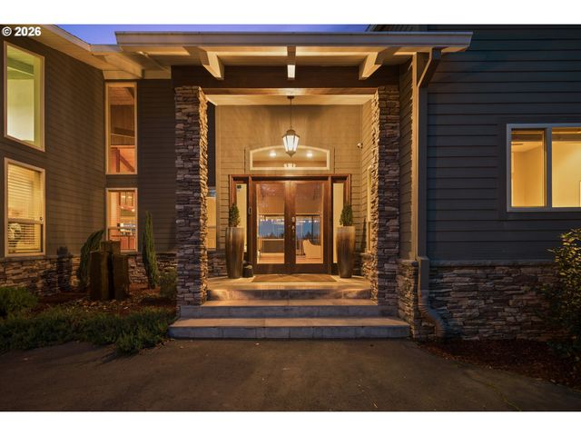 9870 Se FRENCH ACRES Dr, Happy Valley, OR 97086