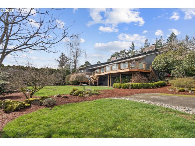 9870 Se FRENCH ACRES Dr, Happy Valley, OR 97086