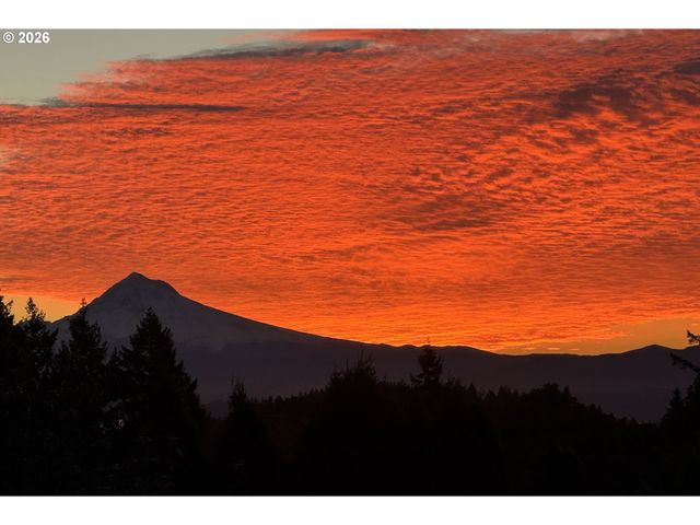 9870 Se FRENCH ACRES Dr, Happy Valley, OR 97086