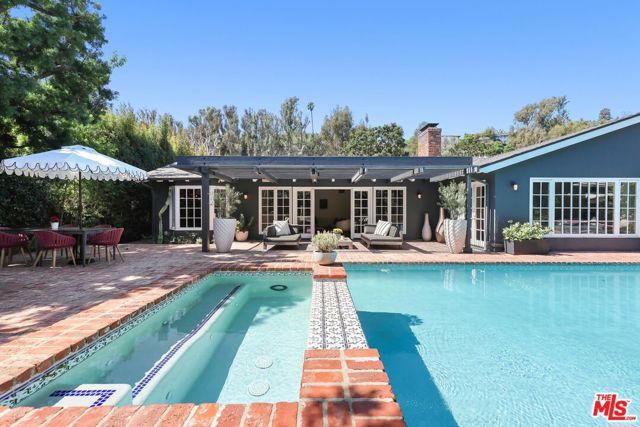 1400 Jonesboro Drive, Los Angeles, CA 90049