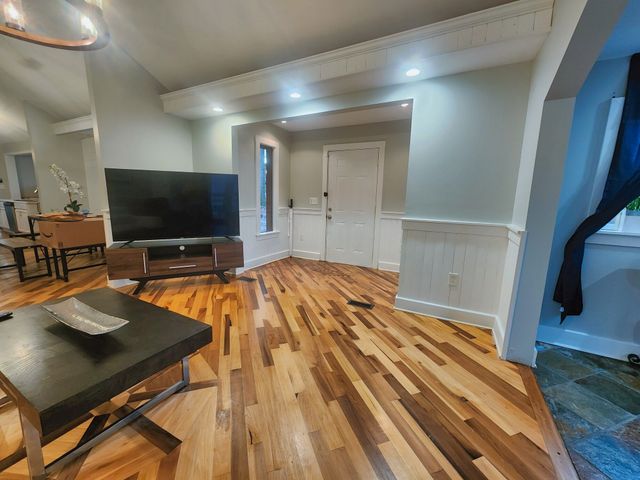 932 Hayes Rd, Lawrenceburg, TN 38464