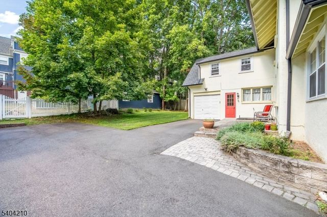 20 Braemore Rd, Montclair Twp., NJ 07043
